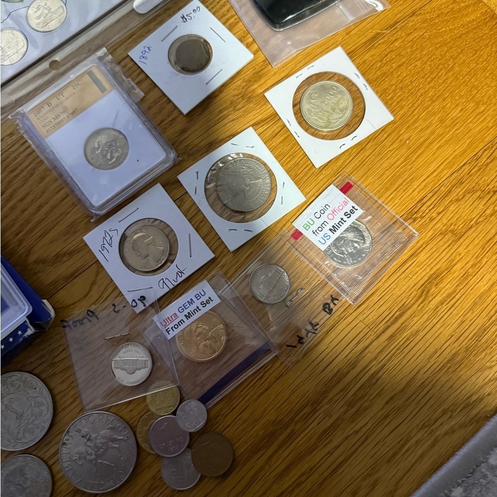 Lot Of Mixed Coins And Sets​​​ - Picture 4 of 12